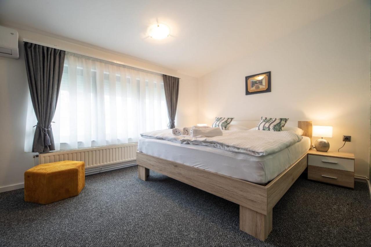 Bed and Breakfast Four Roses Záhřeb Exteriér fotografie